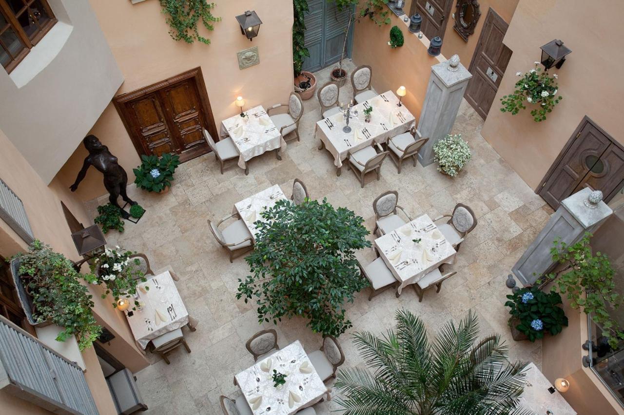 Hotel Kolegiacki Познан Стая снимка